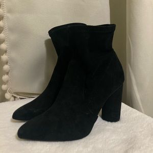 Velvet Sock Booties🖤